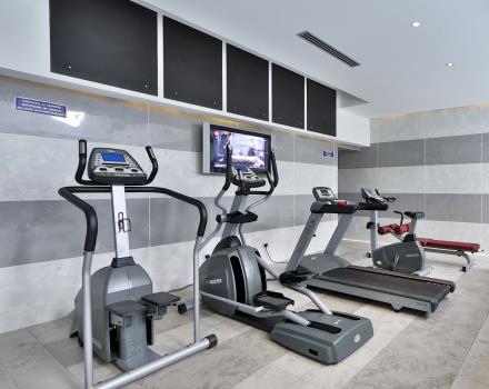 Best Western Plus Hotel Modena Resort the small gym with professional exercise equipment