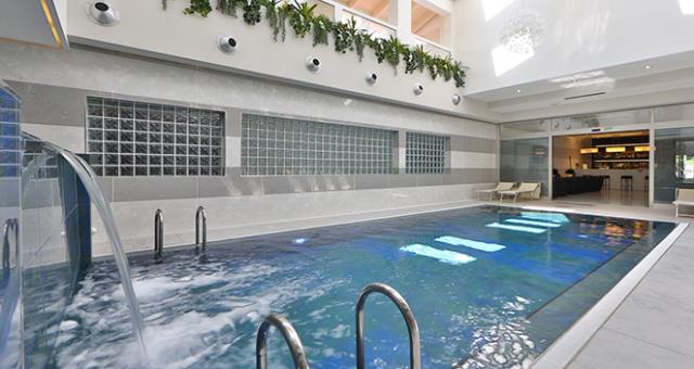 the beautiful indoor swimming pool