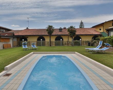 Best Western Plus Hotel Modena Resort Jacuzzi outdoor swimming pool